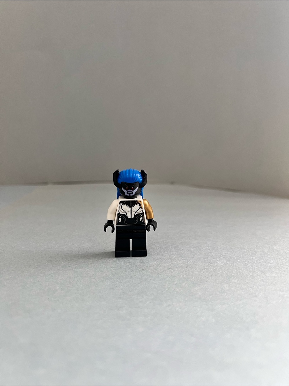 LEGO Marvel Super Heroes Proxima Midnight Minifigure
